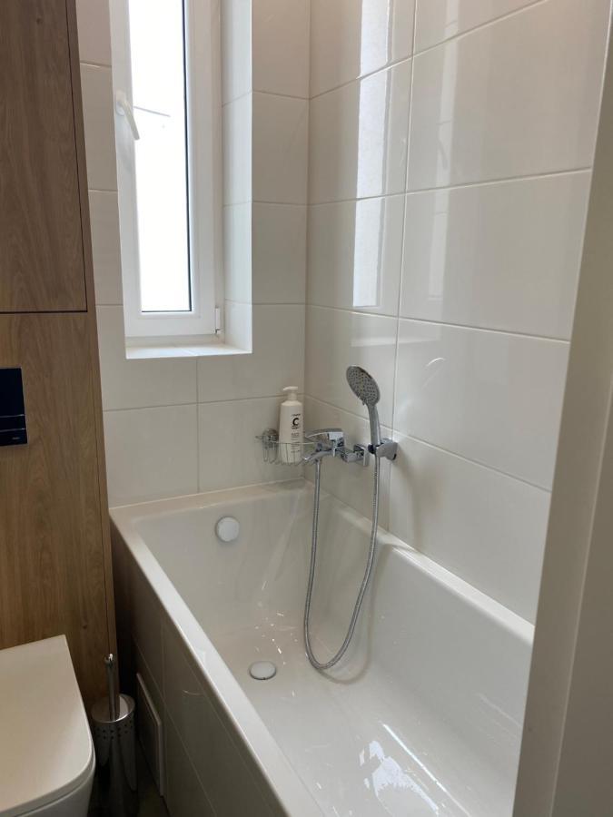 Dekerta 8-3 Apartment Stary Toruń Екстериор снимка